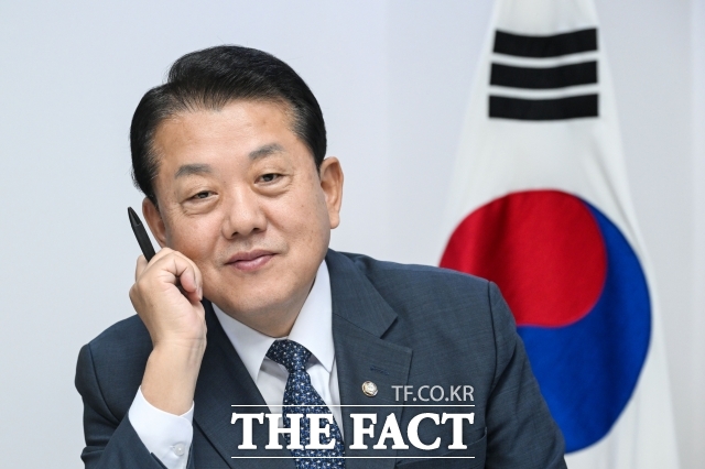 김 의원은 48만여 명의 구독자를 보유한 유튜브 채널 주블리 김병주를 수익이 아닌 국민과 직접 소통하는 열린 창구로 활용하고 있다./국회=서예원 기자