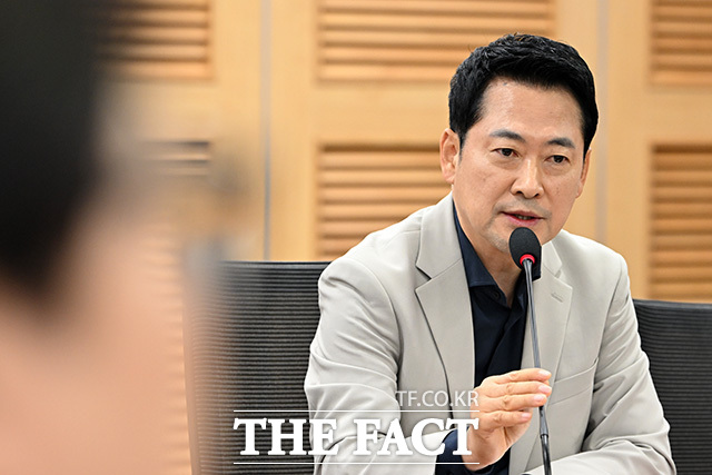 '대한민국 청년 내집마련 가능한가' 토론회 참석해 축사하는 장 대표.