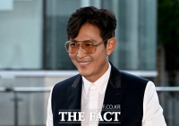  이정재, 건치 미소 보이며 'CJ 나이트' 참석 [포토]