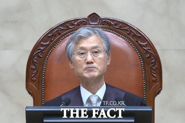더불어민주당이 조희대 대법원장의 대법관 제청 과정에서 대통령과의 사전 협의가 부족했다며 제청 철회와 재제청을 요구하고 있다. 사진은 조 대법원장. /대법원