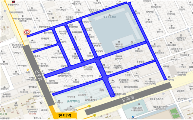 강남구가 어린이·청소년 보행이 많은 대치동 학원가 일대에서 개인형 이동장치(PM) 통행을 제한한다. 사진은 강남구 대치동 학원가 위치도. /강남구