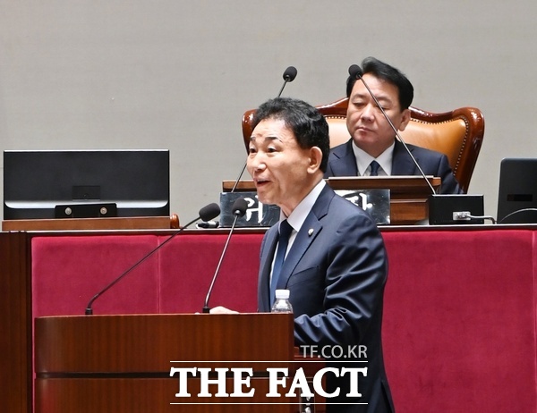 박용갑 국회의원(더불어민주당, 대전 중구)이 8월 24일 국회 예산결산특별위원회에서 종합정책질의를 하고 있다. /박용갑 의원실