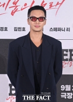  변요한, 추성훈 만난다…'타짜4' 홍보 요정으로 활약