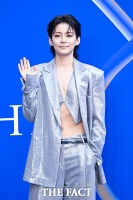  '골때녀' 정혜인, 복근 뽐내는 과감한 '은빛 패션' [TF사진관]