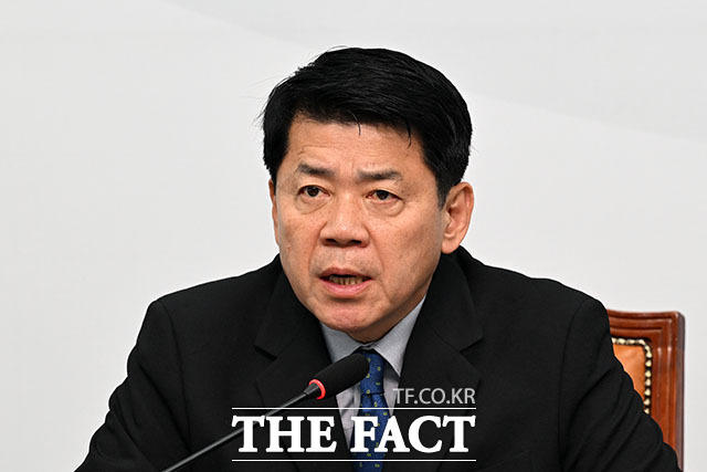 김준형 조국혁신당 원내대표는 4일 정부가 중동 호르무즈 해협 파병을 검토하고 있다는 언론 보도에 대해