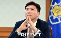  생각에 잠긴 유승민 대한체육회장 [포토]
