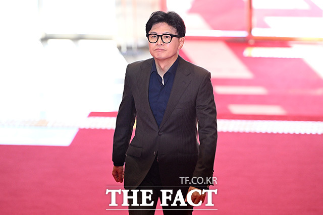 김승원 법무부 장관 후보자의 '임상 시험 청탁' 의혹을 제기한 한동훈 의원이 이와 관련해 입장을 밝히고 있다.