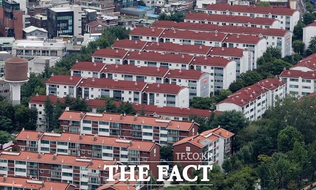 대한주택건설협회가 주택사업자와 금융기관 간 정보 접근성을 높이고 원활한 PF 자금조달을 지원하기 위해 'PF 정보 플랫폼'을 구축하고 서비스를 시작한다. /뉴시스