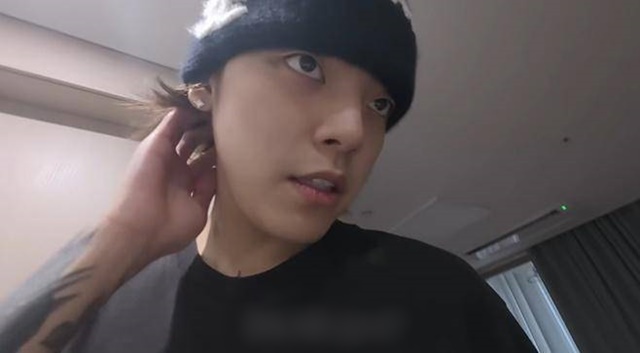 래퍼 노엘, 본명은 장용준, 유명 정치인이었던 고 장제원 전 의원의 아들이라는 사실까지 더해지면서, 그의 이름에는 늘 ‘래퍼’라는 수식어보다 ‘논란’이라는 단어가 먼저 따라붙었다. /유튜브 캡처