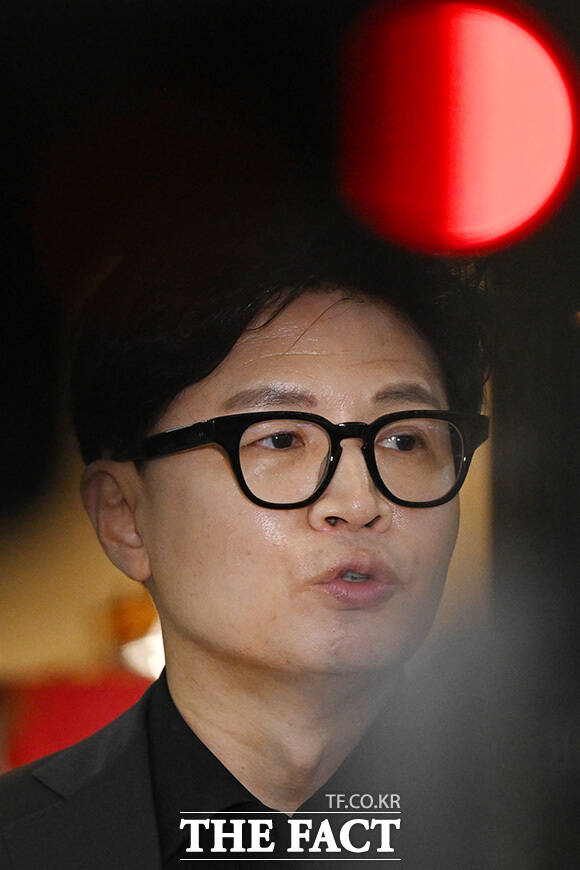 김승원 법무부 장관 후보자 관련 발언하는 한 의원.