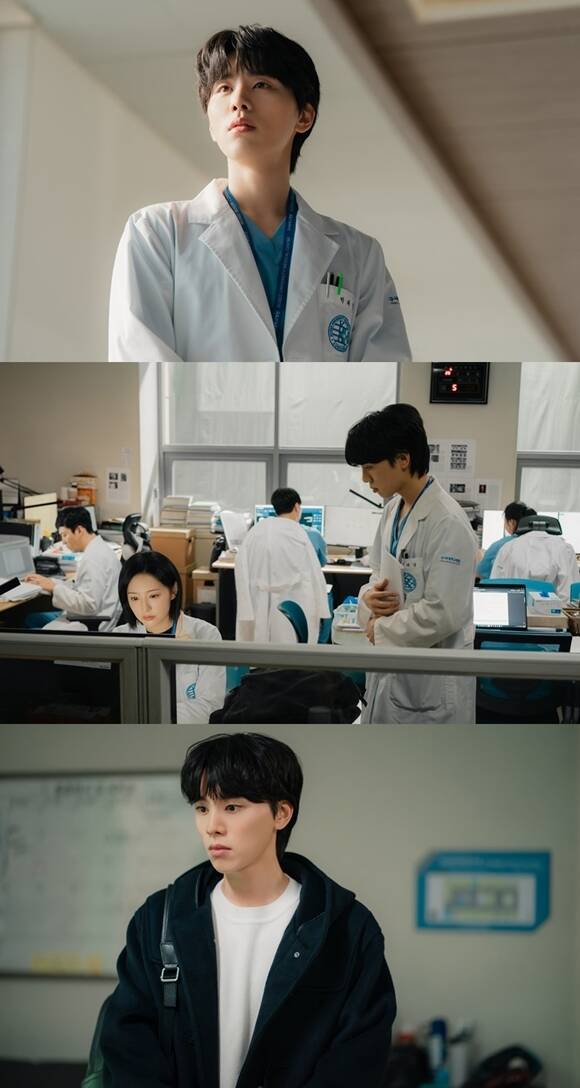 SBS 새 금토드라마 '닥터X : 하얀 마피아의 시대'에 출연하는 배우 김우석의 캐릭터 스틸이 공개됐다. /SBS