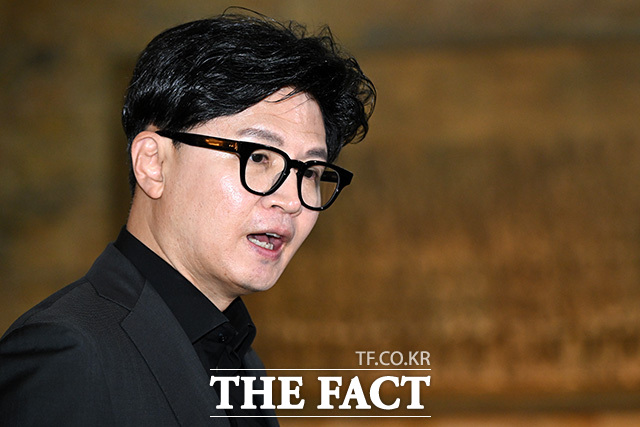 김승원 법무부 장관 후보자 관련 발언하는 한 의원.