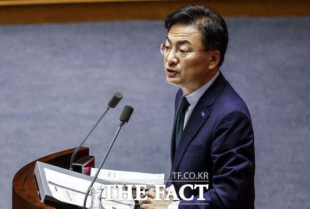 신장식 조국혁신당 대표는 9일
