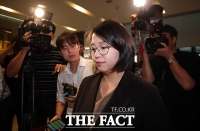  용혜인, 각종 논란에 '오늘도 침묵' [TF사진관]