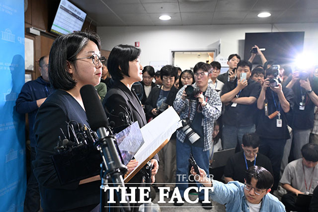 용혜인 성평등가족부 장관 후보자가 10일 오후 서울 여의도 국회 소통관에서 입장 발표 기자회견을 하고 있다. /국회=서예원 기자