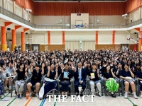  문형배 전 헌법재판관, 대전여고서 학생들에게 '청소년 꿈&미래 특강'