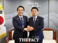  유승광 서천군수, 박수현 충남도지사 만나 핵심사업 지원 요청