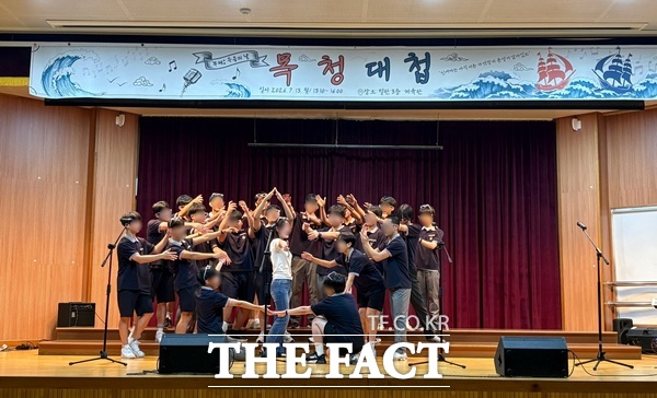 서대전고 1학년 학생들이 합창제 목청대첩을 진행하고 있는 모습. /대전시교육청