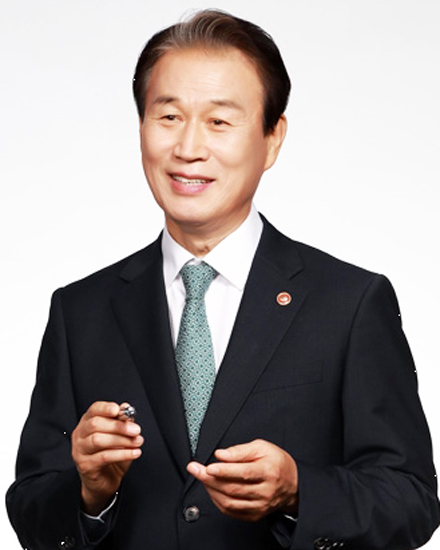 권오을 국가보훈부 장관. /국기보훈부 누리집 갈무리