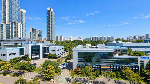 로봇 모듈화 플랫폼 솔루션 기업 브릴스는 공모가를 희망밴드 최상단인 1만9500원으로 확정했다. /브릴스