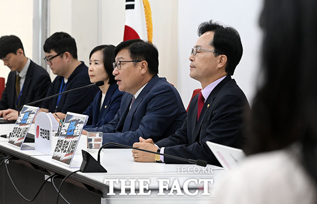 정점식 국민의힘 원내대표가 16일 오전 서울 여의도 국회에서 기자간담회를 열고 발언을 하고 있다. /국회=서예원 기자