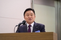  최인호 