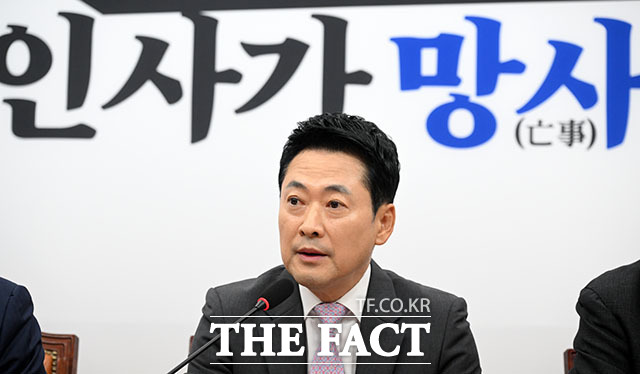 장동혁 국민의힘 대표가 이재명 대통령이 '공소취소'를 포기하지 않았다며 김승원 법무부 장관 후보자 임명을 강행할 경우 