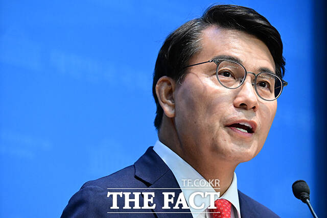 윤상현 국민의힘 의원이 18일 이재명 대통령의 대국민 기자회견과 관련해 