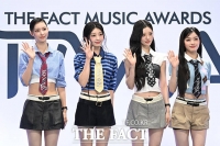  [2026 TMA] '넥타이에 귀여운 패션' 아일릿…