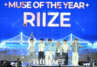  [2026 TMA] 라이즈, '뮤즈 오브 더 이어' 수상…
