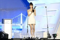  [2026 TMA] '올해의 아티스트' 수상 소감 전하는 최예나
