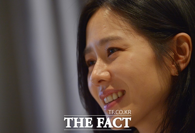 '스캔들'은 지난 주말 공개돼 글로벌 시청자들의 뜨거운 관심을 받고 있는 이 작품은 프랑스 소설 '위험한 관계'를 조선시대로 옮긴 이야기다. 사진은 '스캔들' 제작발표회에서 배우 나나와 손예진, 지창욱(왼쪽부터). /김성렬 기자