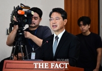  野, 김승원 자진사퇴 파상공세 