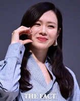 [강일홍의 클로즈업] 배우 손예진 '25년 뚝심'…스타보다 어려운 '롱런' 비결