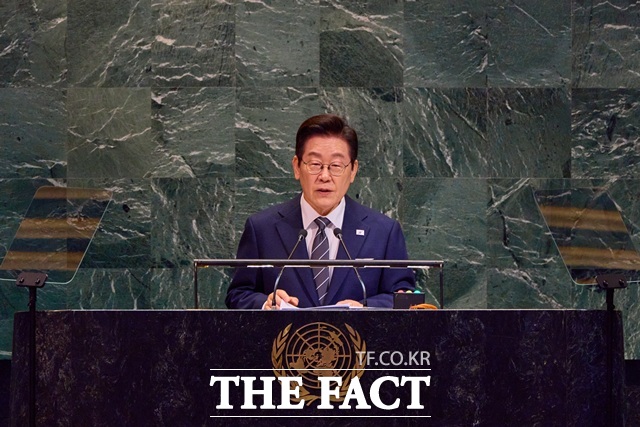 이재명 대통령이 2025년 9월 23일(현지시간) 오전 미국 뉴욕 유엔본부에서 열린 제80차 유엔총회 고위급 회기에서 기조연설을 하고 있다. /대통령실