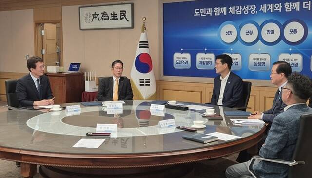 한국교통안전공단이 전북특별자치도·완주군과 손잡고 완주 수소전기차 검사센터 건립과 수소차 운행 안전 확보에 나선다. /TS