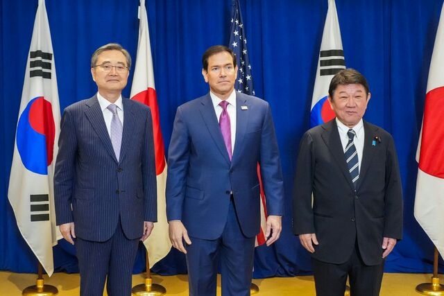 한미일 외교장관은 21일(현지시간) 미국 뉴욕에서 북한의 완전한 비핵화에 대한 의지와 대만해협에서의 평화를 강조하는 공동성명을 채택했다. (왼쪽부터) 조현 외교부 장관, 마코 루비오 미 국무부 장관, 모테기 도시미쓰 일본 외무대신. /외교부