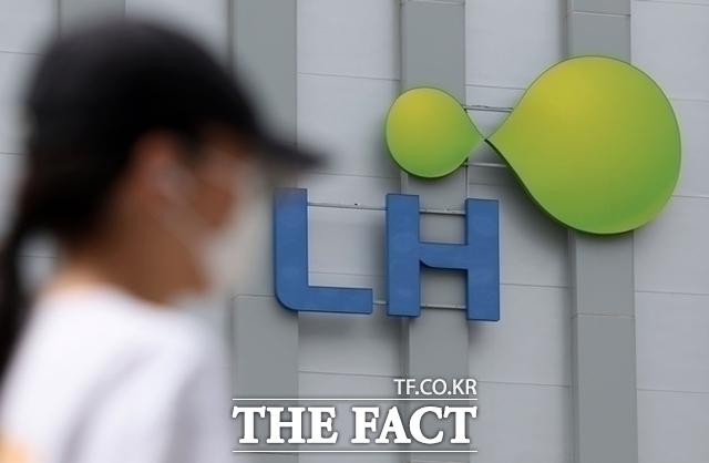 LH가 인천계양 공공주택지구 입주에 맞춰 신규 시내버스 노선을 신설하고 강남권 광역급행버스(M버스) 노선 도입을 추진한다. /LH