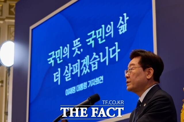 이재명 대통령은 21일(현지시간) 외신과 인터뷰에서