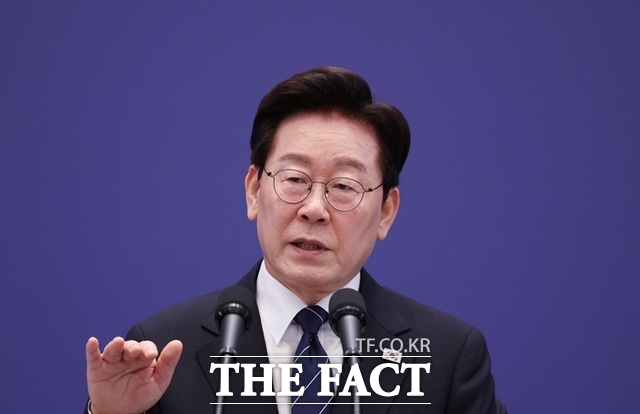 이재명 정부가 공공주도 주택공급에 승부수를 던졌다. 오는 2030년까지 공적주택 119만호를 공급하고 장기공공임대 재고를 250만호 이상으로 확대한다. /뉴시스