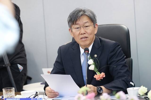 김이탁 국토교통부 제1차관이 22일 HUG 전월세 안심신탁센터 출범식에 참석해 사업 추진 상황을 점검했다. /국토교통부