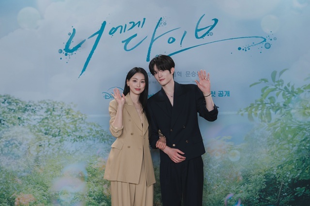 문승유(왼쪽)와 장세혁은 극 중 서예랑과 윤하루 역을 맡았다./덱스터픽쳐스·아뮤즈엔터테인먼트