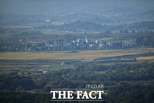 적막한 북한 개성공단 일대 마월동의 모습.