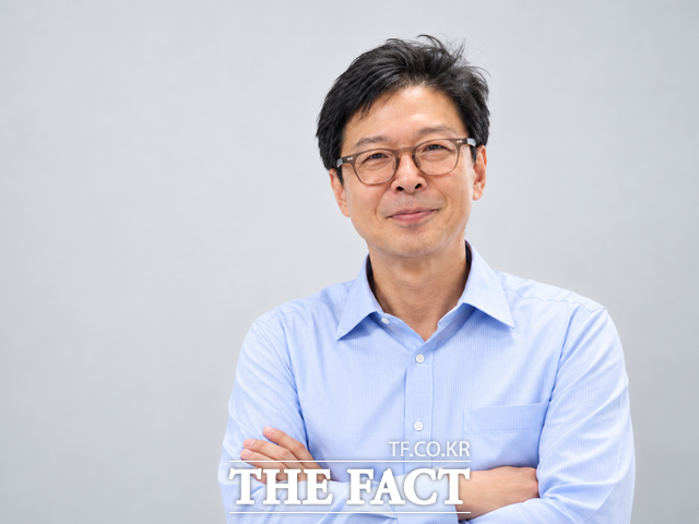 국제 정치 전문가인 김재천 서강대 국제대학원 교수는 지난 18일 서울 마포구 서강대에서 <더팩트>와 만나 “(한미 관계가) 처음에는 Virtuous Cycle(선순환)의 구조를 만들어 냈지만 지금은 Vicious Cycle(악순환)의 구조가 돼버렸다”고 진단했다. /정소영 기자