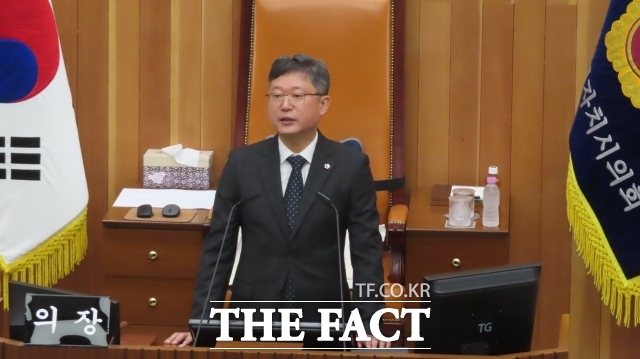 안신일 세종시의장이 29일 본회의장에서 열린 제109회 정럐회에서 개회사를 하고 있다. /김형중 기자