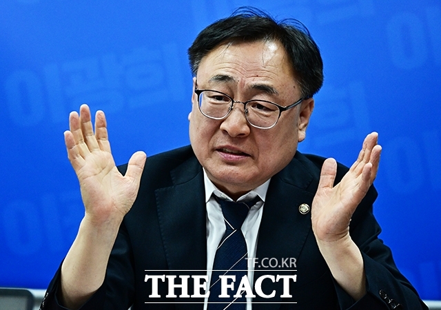 이광희 더불어민주당 의원은