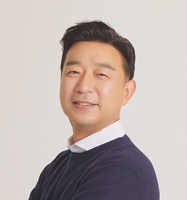 파리크라상은 강신봉 전 삼성전자 D2C(소비자 직접 판매)센터장을 신임 대표이사로 내정했다고 1일 밝혔다. /파리크라상