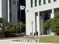  검찰청 마지막 날…지워지는 78년에 착잡한 서초동