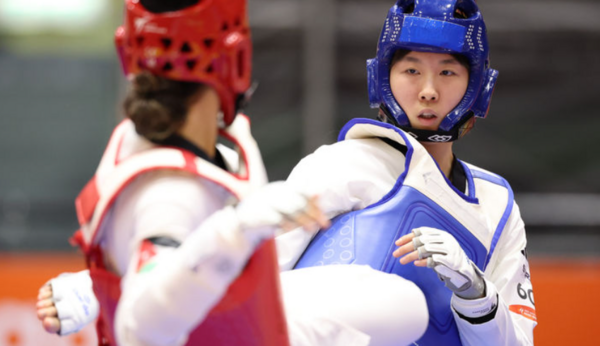 한국 여자 태권도 기대주 곽민주(한국체대)가 처음 출전한 아시안게임에서 동메달을 따냈다. /뉴시스