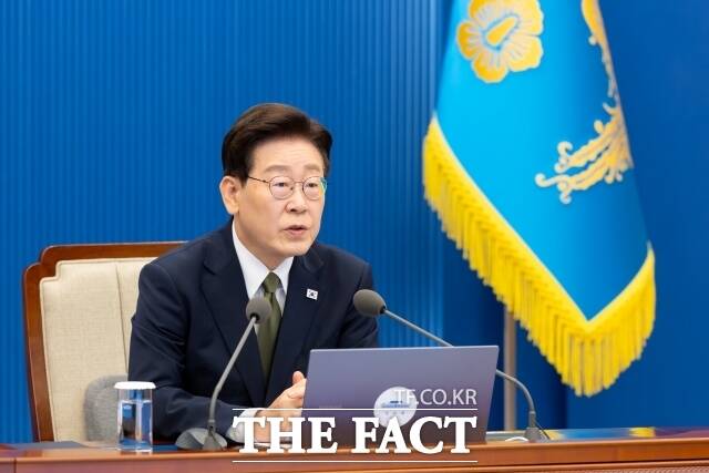 이재명 대통령은 2일 우크라이나가 북한군 포로 송환 사실을 공개한 것과 관련해 
